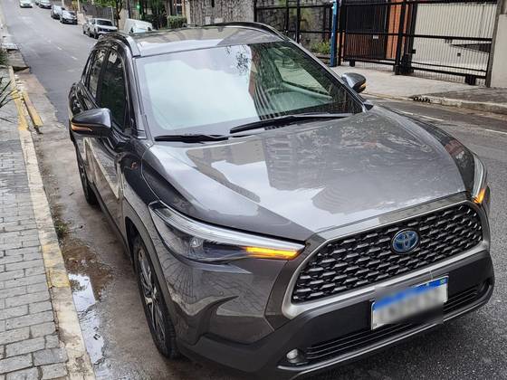 TOYOTA COROLLA CROSS 1.8 VVT-I HYBRID FLEX XRV CVT TOYOTA COROLLA CROSS 1.8 VVT-I HYBRID FLEX XRV CVT